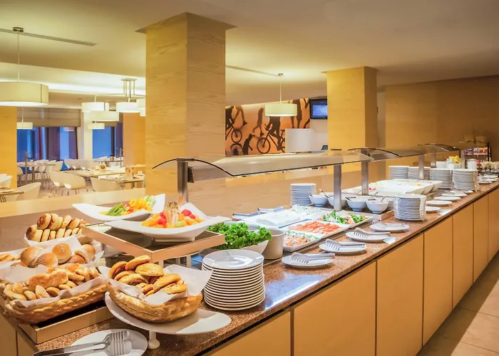 Hotel Fiesta Aeropuerto Cd 3*